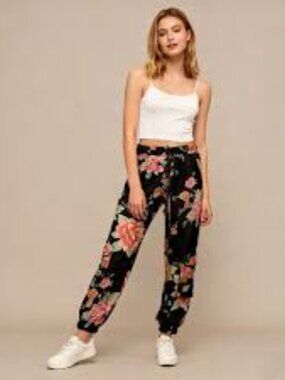 Johnny Was Black Floral Cargo Jogger Pants with Pink & Green Blooms Medium